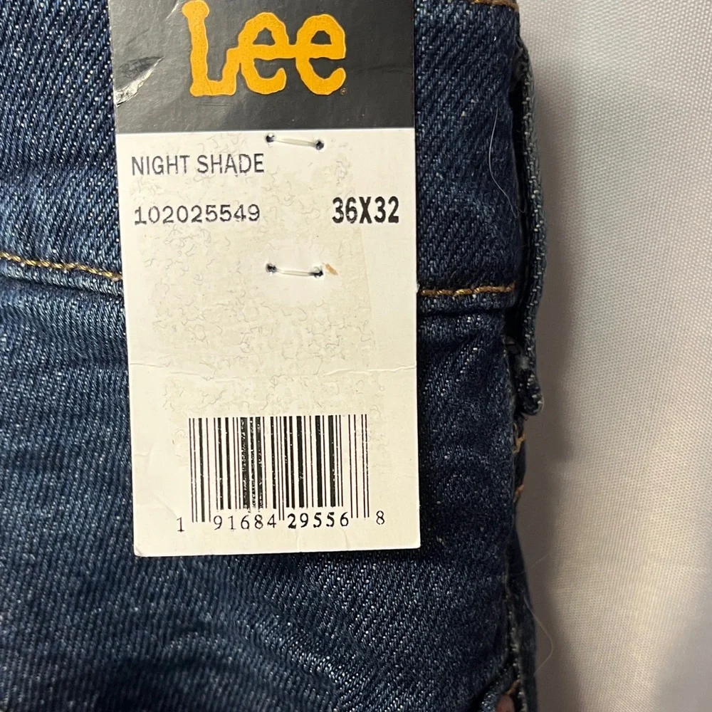 Lee Men's Deep Indigo Relaxed Jeans 2376